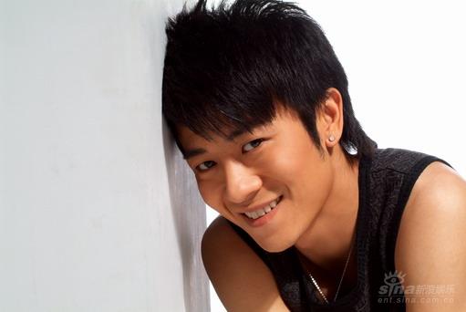 人气小生林申 在爱与被爱中“意乱情迷”(图)_影音娱乐_新浪网