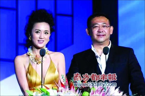 金鸡奖冷幽默式主持颇感意外倪萍真有才(组图)