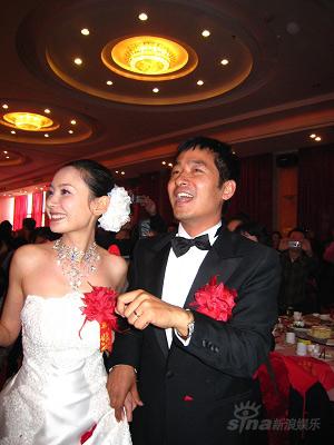 郭晓冬历时四月打造完美婚宴好礼献家人(组图)