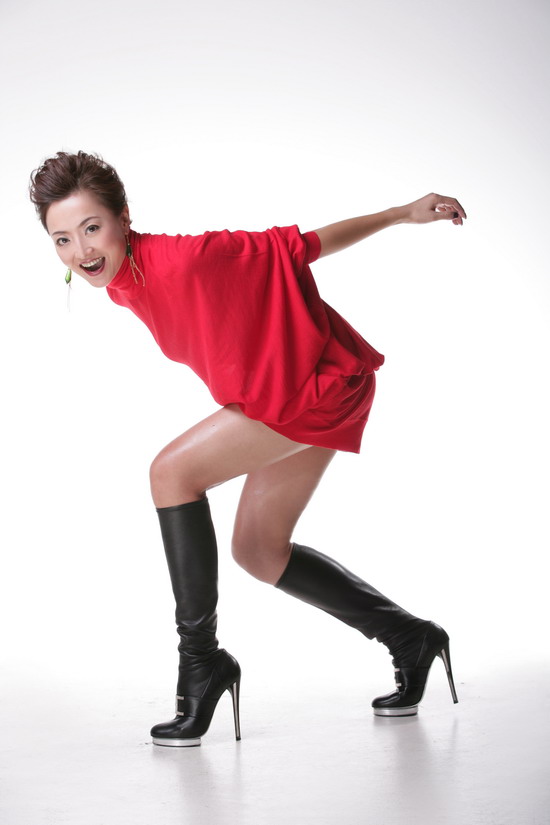 原华大话女间谍 《五号特工组》分外妩媚(组图)