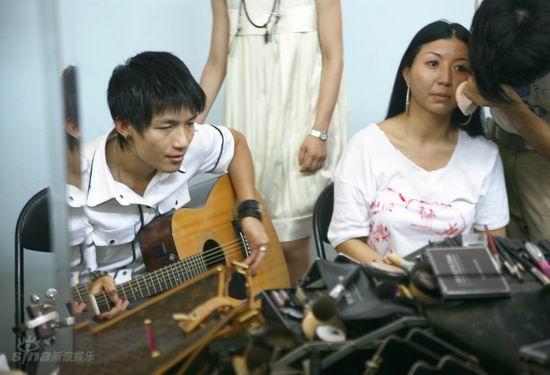 ͼ�ģ����б�����Ʊ��--�����ں�̨��ϰ