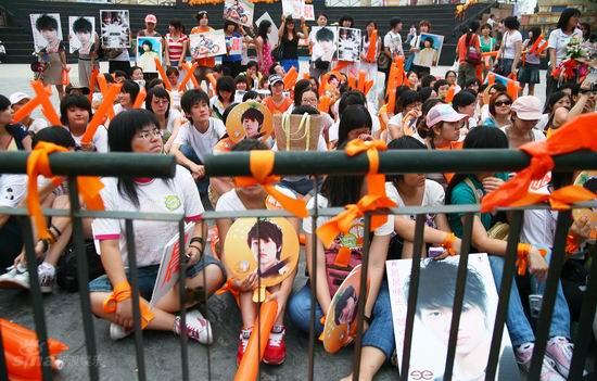 ͼ�ģ����б�����Ʊ��--����ۼ��ķ���˿