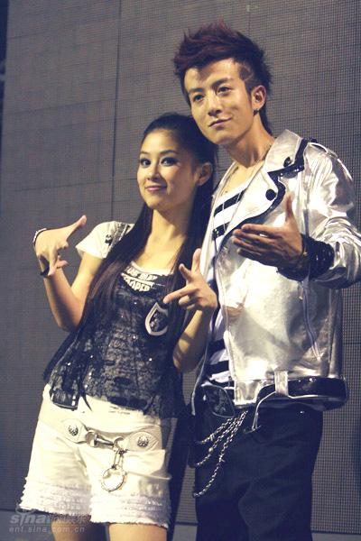 图文:绝唱配对赛第三场--胡雯娟陈超尉成功配对