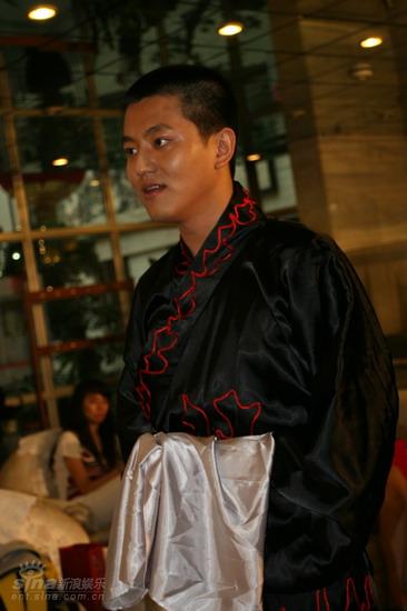 图文:《大话紫竹园》建组--新浪UC主持杨小乐