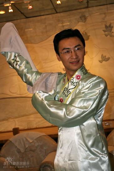 图文:《大话紫竹园》建组--许仙饰演者孔洁