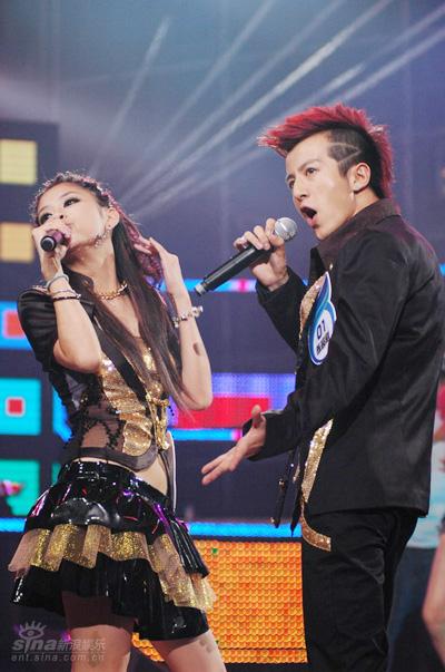 图文:绝对唱响6进5--胡雯娟陈超尉依旧热力