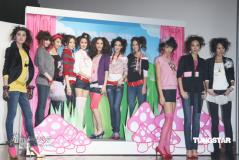 ��ͼ������Ϊţ��Ʒ����������ֳ¹�ϣ������