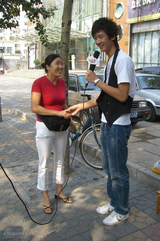 突袭--李鹤街头挑战