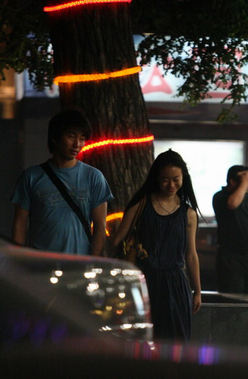 沙宝亮夜半暗香来 初为人父便谱新恋曲？【图】