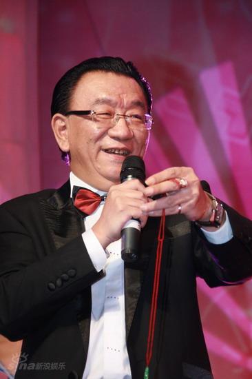 新浪获颁支持特奥荣誉机构 马艳丽对义拍不满