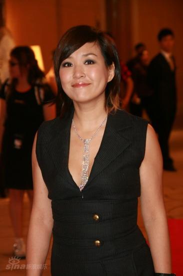 新浪获颁支持特奥荣誉机构 马艳丽对义拍不满