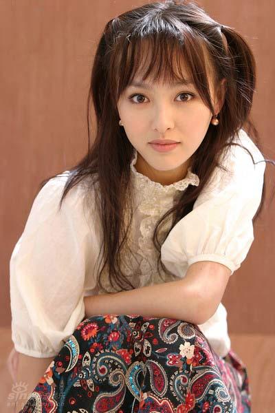 图文：唐嫣精彩写真--邻家女孩