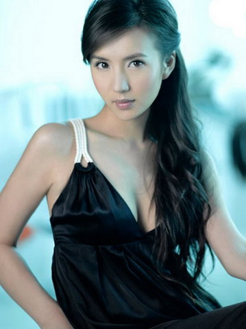 组图：盘点娱乐圈当红美女明星也有“愁嫁”时