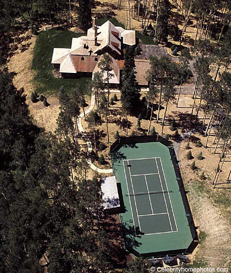 发言人否认阿汤哥巨资建地堡防外星入侵【图】