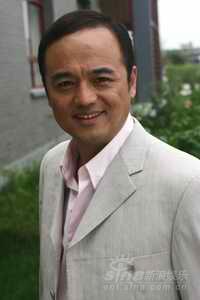 资料图片:电视剧对峙--尹国华饰江启文