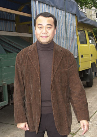TVB40年十大风光小生--欧阳震华