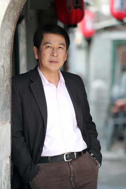 李又麟(中国台湾)    祖 籍:江 苏    特 长:演员,主持   主 要 影