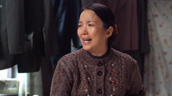 吕丽萍在剧中塑造女版“石光荣”