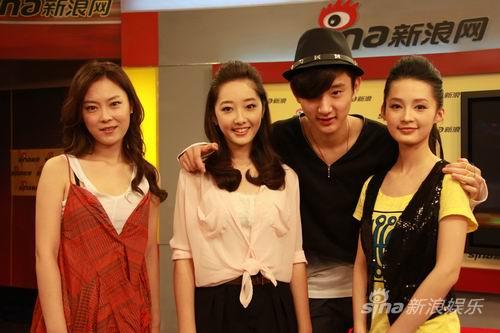左起:主持人,蒋梦婕,于小彤和李沁