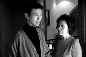 归亚蕾称郑少秋会放电《荣归》北京热播(图)