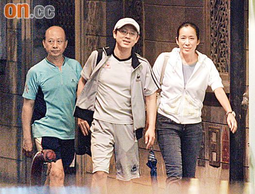 陈志云不采朱玲玲 否认林子祥上节目拍桌子走