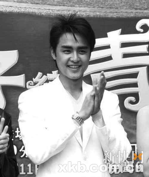 明道朱孝天争戏抢破头套房助理商务车都不能少