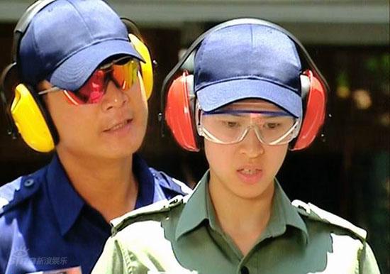 资料图片:电视剧《斗气冤家好兄弟》剧照(4)