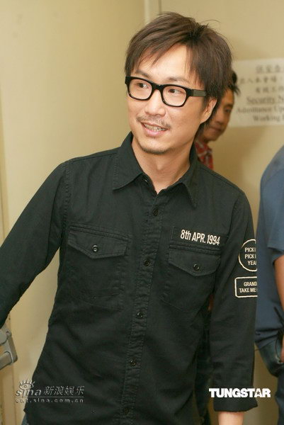 组图：庾澄庆郑中基应采儿等参加游戏节目录影