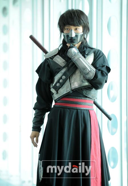 求大量男变女的变身文小说。-求大量主角是受