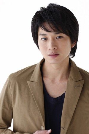 据日本媒体报道,男星向井理将主演2012年富士电视台最新冬季日剧(剧名