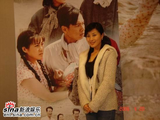 王雅捷做客影视俱乐部讲述《西圣地》感人故事