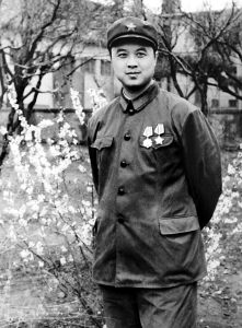 青年时代胡宏伟