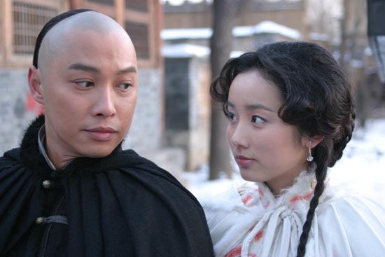 资料：《雪山飞狐》主演--谭耀文饰田归农(图)