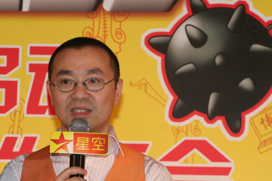 回答记者提问
