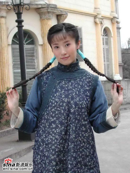 张彤