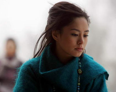 新《雪山飞狐》女主角朱茵钟欣桐回应观众热评_