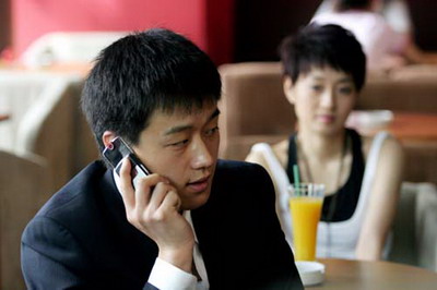 佟大为热剧播不停 明日《奋斗》上海首播(附图