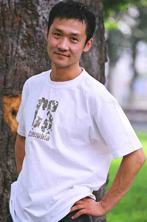 电视前沿 橙天娱乐专题 正文 作为国内资深实力派男演员,黄志忠去年