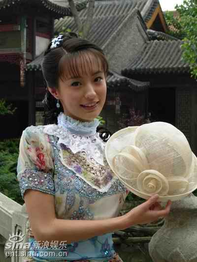 《胭脂雪》上海开机 韩晓清纯剧照首曝光(图)