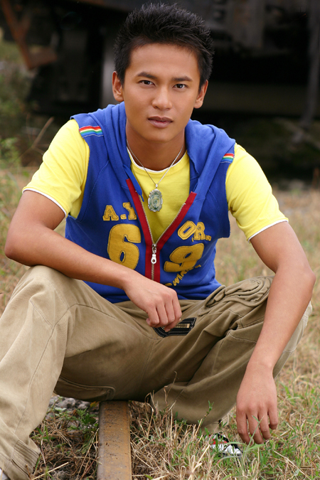 《<em>香港姊妹</em>》登陆央一 崔林<em>影视剧</em>全面出击_影