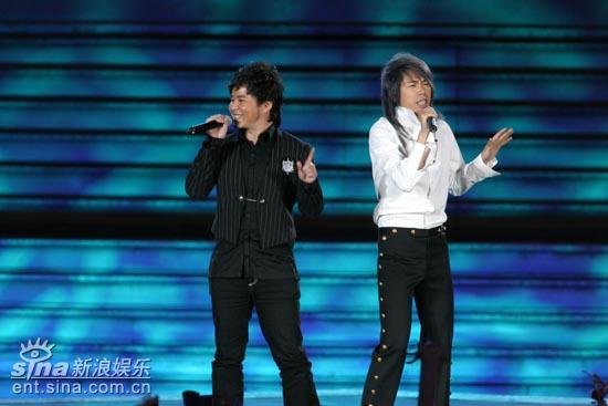 《欢乐中国行》魅力宁海 准爸爸谢霆锋献声(图