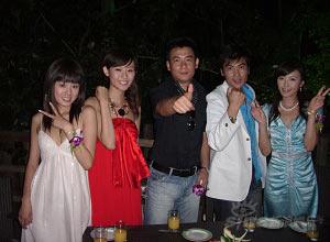 型秀百强突围今晚决战 原子鏸能否成功晋级(图