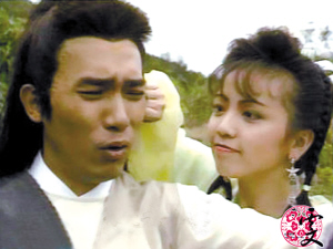 回归戏《岁月风云》热播如妃邓萃雯回首来时路
