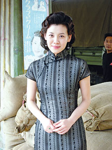 ������ع��顷���Ӹ�Ů��007�����ܹ����Ͽ�