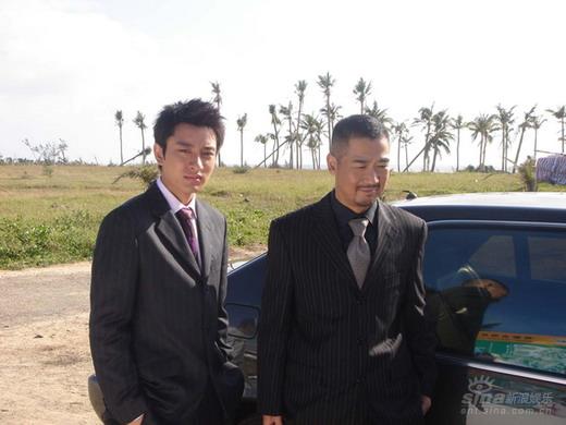 《屋顶上的绿宝石》张国立儿子机关算尽