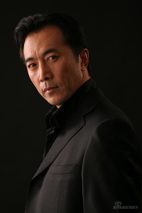 郑晓宁演《和平使命》引领现代军人戏风潮(图)