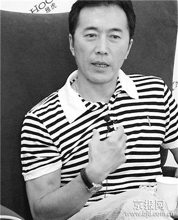《和平使命》向“八一”献礼郑晓宁当博士军官