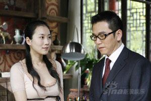 温峥嵘《血色蔷薇》中狂哭 温兆伦敬业搭戏【图】