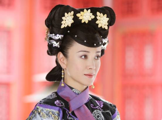 傅艺伟坦言:演《大清后宫》我演技进步了(图)