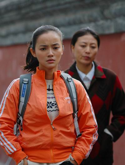 《女儿我该怎么爱你》岳红杨梅两实力女星争辉